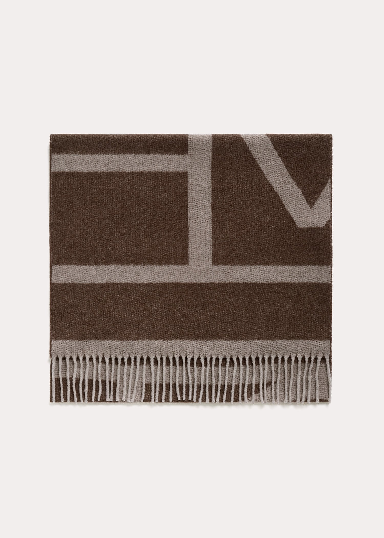Monogram jacquard wool scarf dark beige – TOTEME